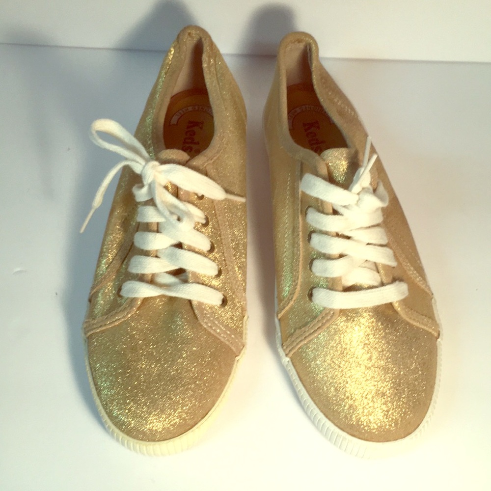KEDS - gold leather sneakers -NWOT size 8